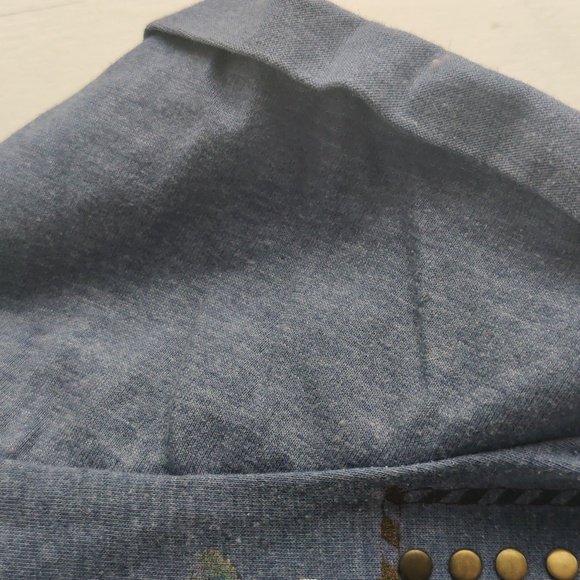 Art nouveau style floral motif t shirt with beading - Picture 5 of 7